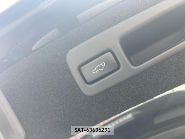 Toyota HARRIER 2017-06 8099398-9