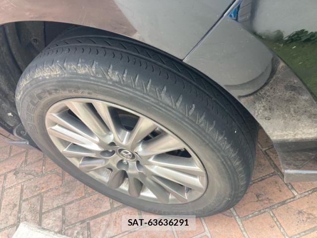 Toyota HARRIER 2017-06 8099398-10