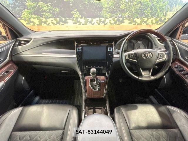 Toyota HARRIER 2014-11 8099387-1