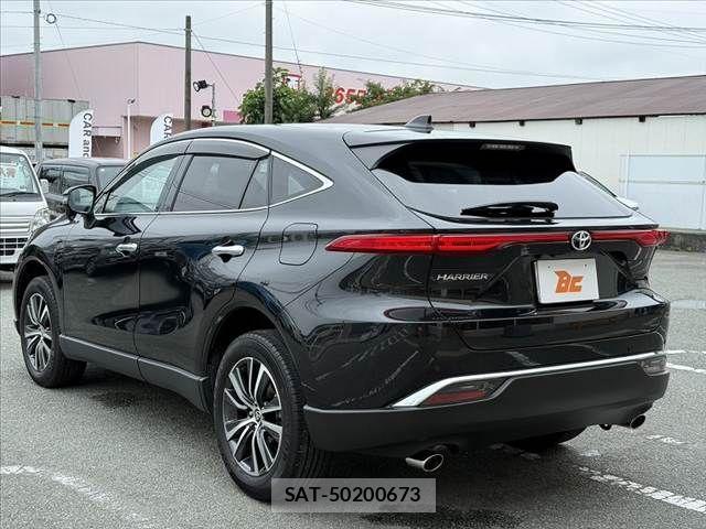 Toyota HARRIER 2024-12 8099356-14