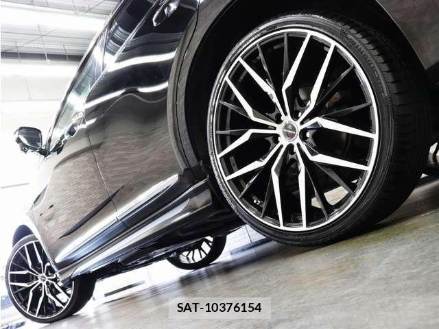 Toyota HARRIER 2017-04 8099376-13