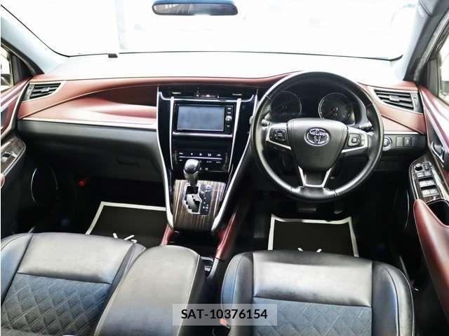 Toyota HARRIER 2017-04 8099376-18