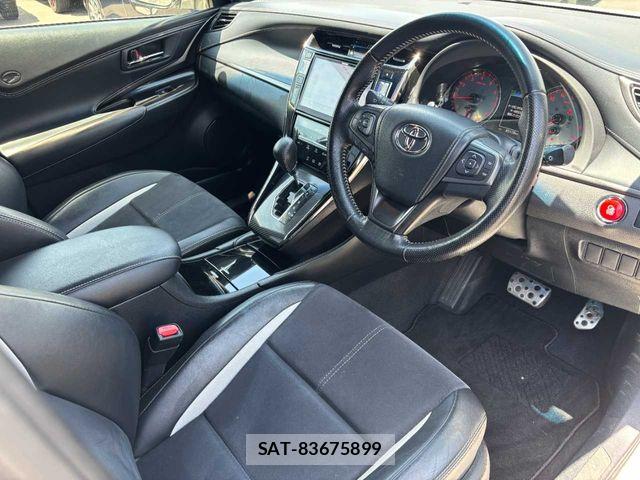 Toyota HARRIER 2017-03 8099384-24