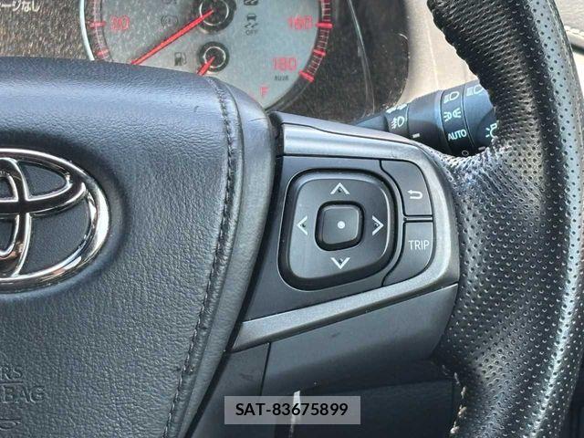 Toyota HARRIER 2017-03 8099384-5