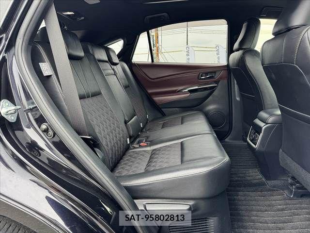Toyota HARRIER 2017-10 8099383-19