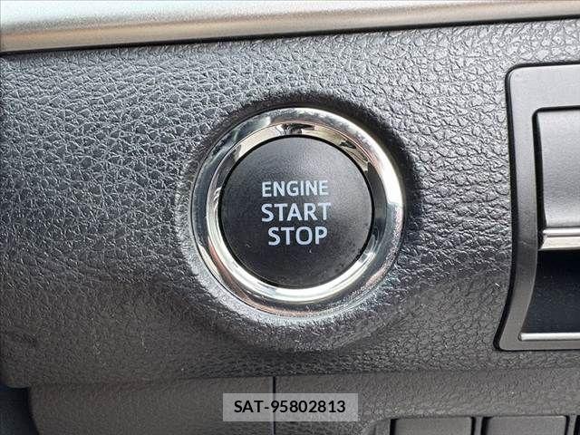 Toyota HARRIER 2017-10 8099383-26