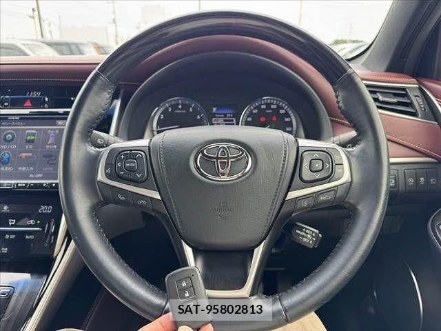 Toyota HARRIER 2017-10 8099383-6