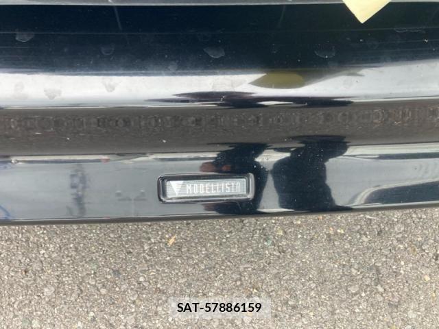 Toyota HARRIER 2017-01 8099401-8
