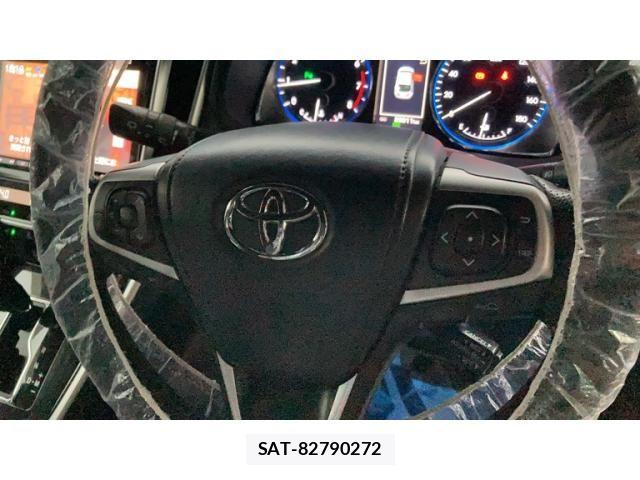 Toyota HARRIER 2018-04 8099385-12