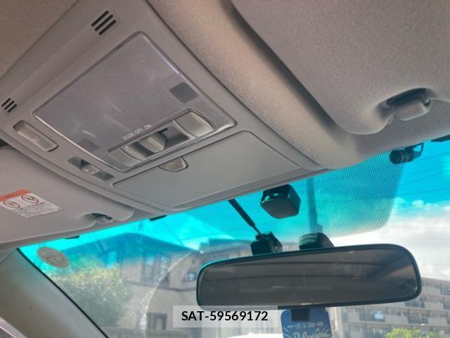 Toyota HARRIER 2007-09 8099409-19