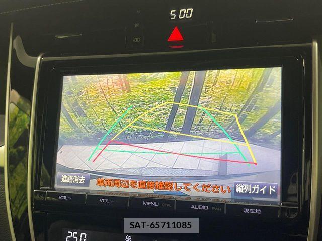 Toyota HARRIER 2014-08 8099403-3
