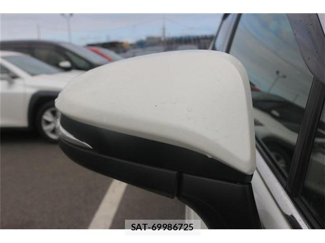 Toyota HARRIER 2021-05 8099372-17