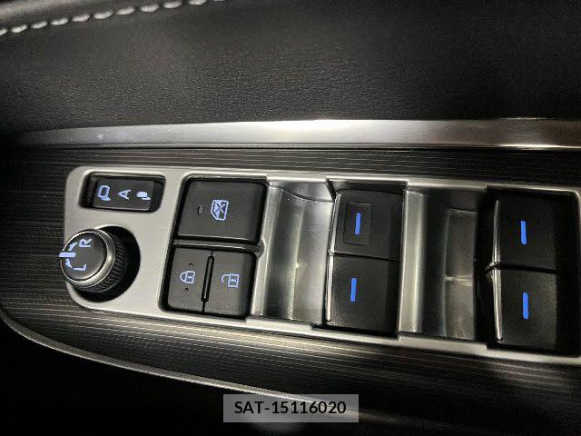 Toyota HARRIER 2021-03 8099360-17