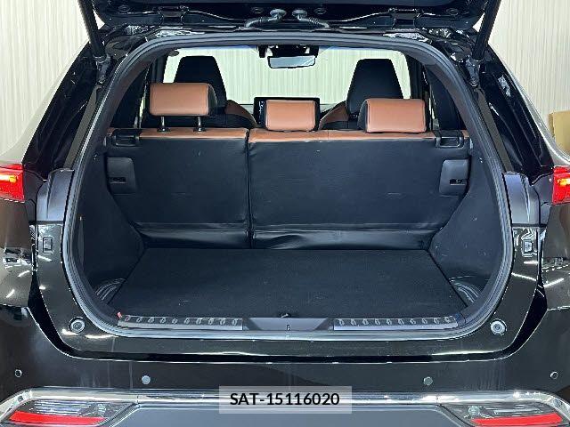 Toyota HARRIER 2021-03 8099360-20