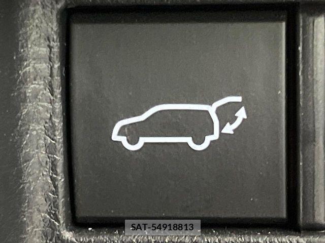 Toyota HARRIER 2023-07 8099353-6