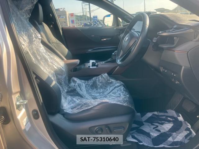 Toyota HARRIER 2023-09 8130324-14