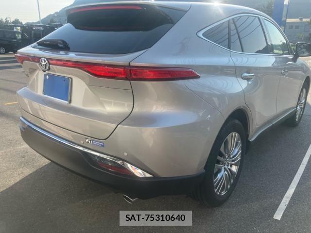 Toyota HARRIER 2023-09 8130324-5