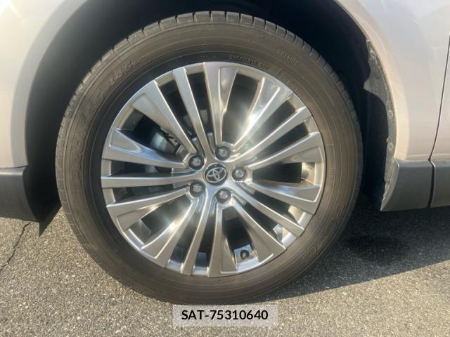 Toyota HARRIER 2023-09 8130324-7