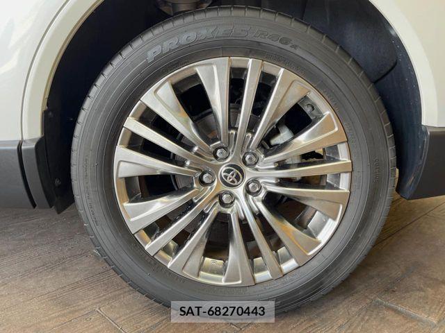 Toyota HARRIER 2021-01 8130330-13