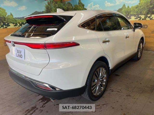 Toyota HARRIER 2021-01 8130330-17