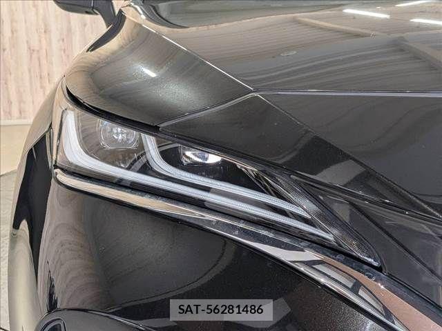 Toyota HARRIER 2021-02 8130346-23