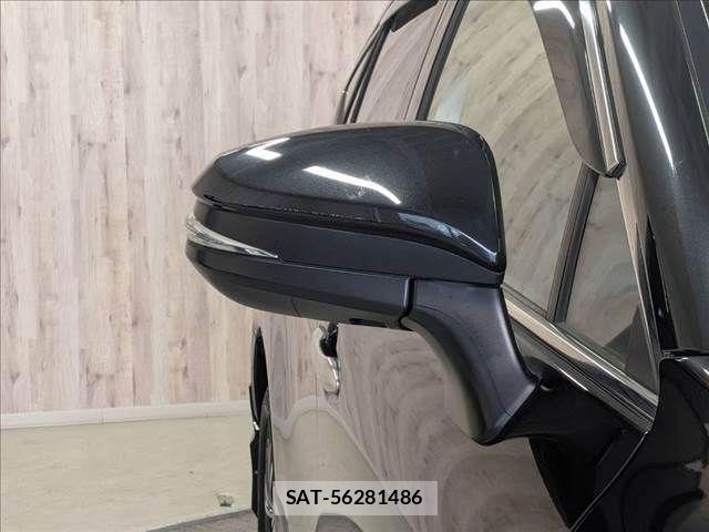 Toyota HARRIER 2021-02 8130346-26