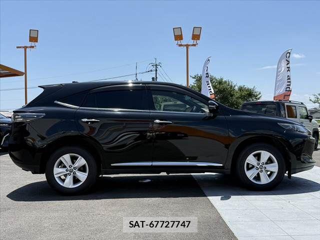 Toyota HARRIER 2015-08 8130359-11