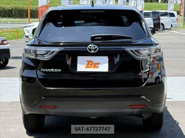 Toyota HARRIER 2015-08 8130359-13
