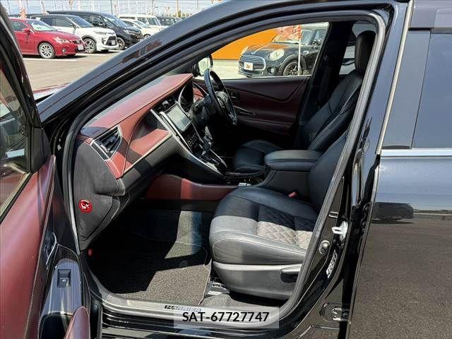 Toyota HARRIER 2015-08 8130359-16