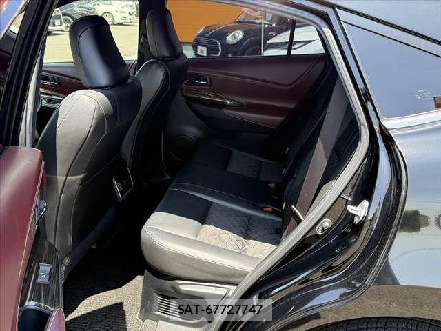 Toyota HARRIER 2015-08 8130359-18