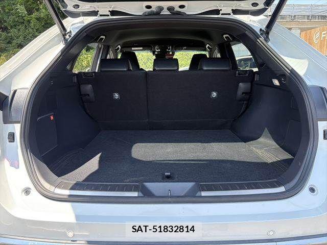 Toyota HARRIER 2023-08 8130337-12