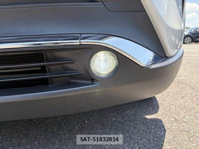 Toyota HARRIER 2023-08 8130337-15