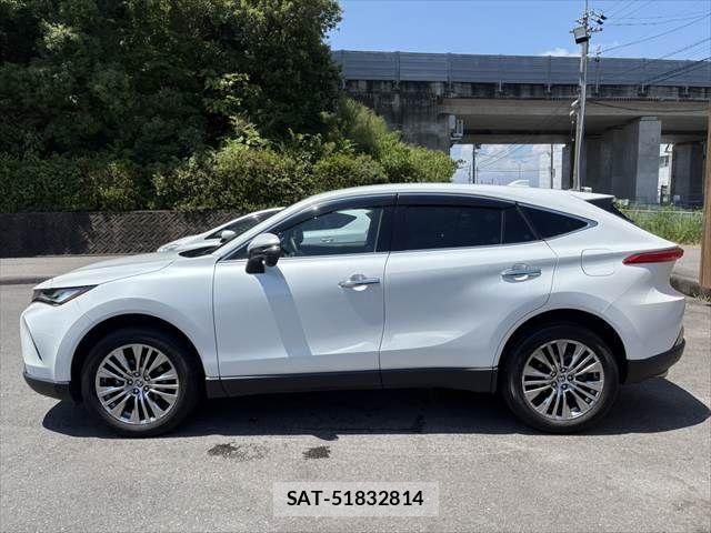 Toyota HARRIER 2023-08 8130337-23