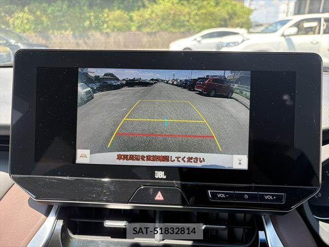 Toyota HARRIER 2023-08 8130337-6