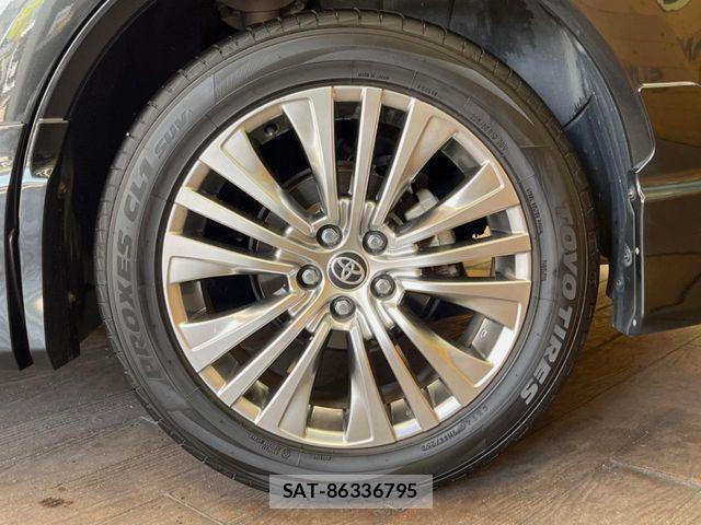 Toyota HARRIER 2020-09 8130331-14