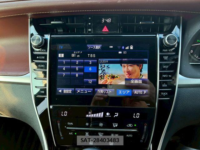 Toyota HARRIER 2017-07 8130352-14