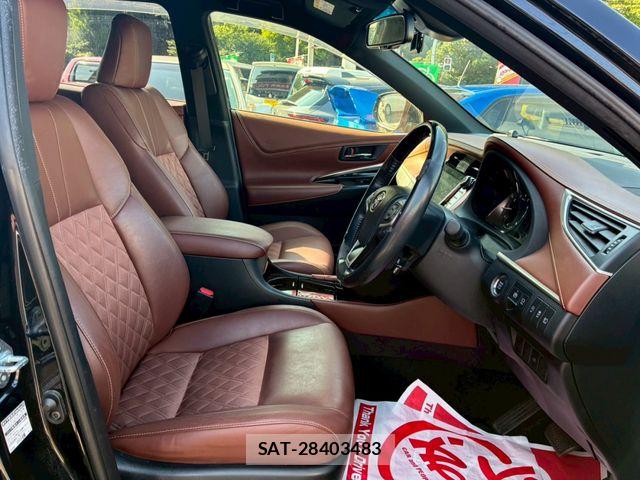 Toyota HARRIER 2017-07 8130352-4
