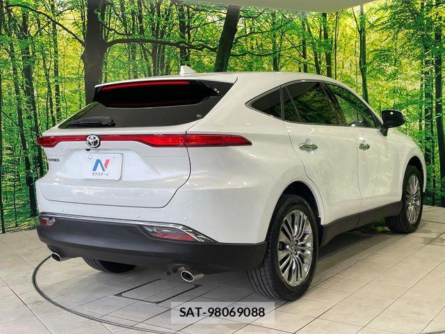 Toyota HARRIER 2024-01 8130327-16