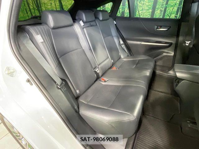 Toyota HARRIER 2024-01 8130327-8