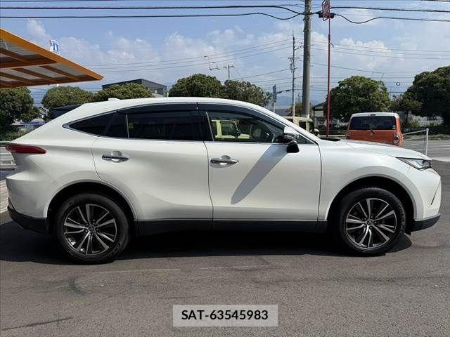 Toyota HARRIER 2021-04 8130347-9