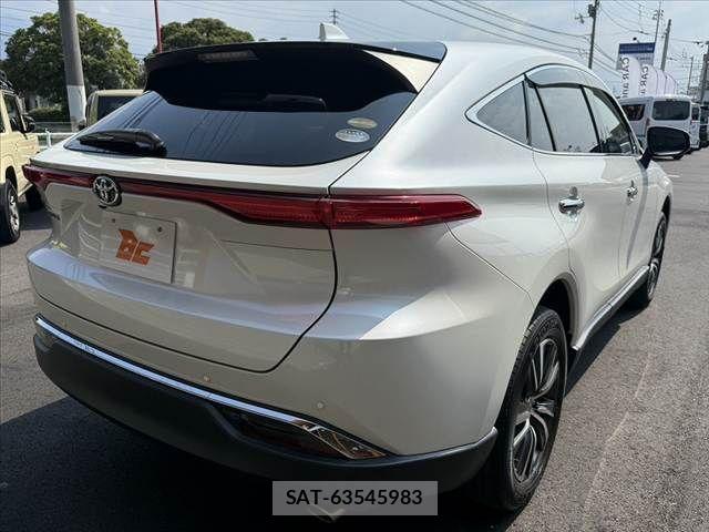 Toyota HARRIER 2021-04 8130347-13