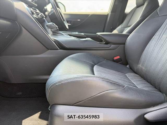 Toyota HARRIER 2021-04 8130347-15