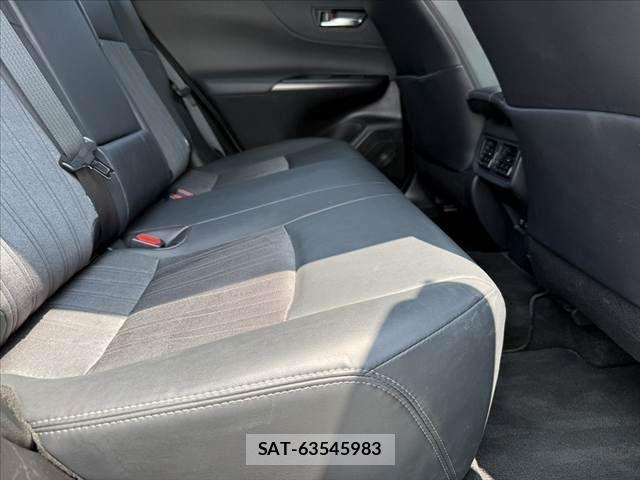 Toyota HARRIER 2021-04 8130347-16
