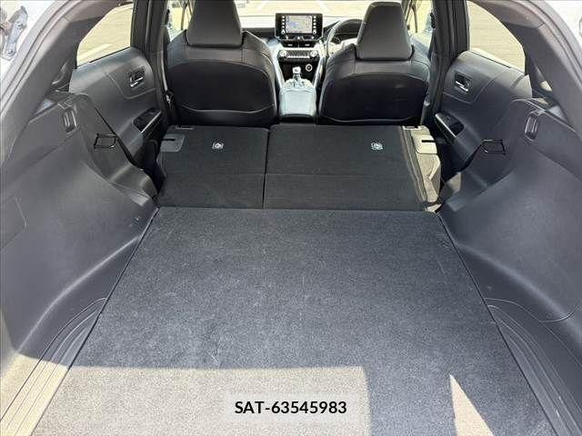 Toyota HARRIER 2021-04 8130347-19