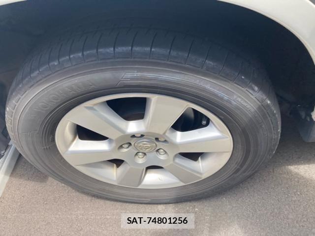 Toyota HARRIER 2010-10 8130366-7