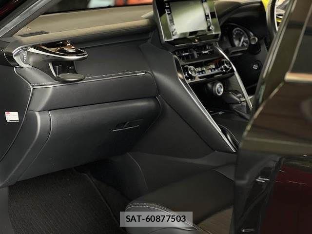 Toyota HARRIER 2021-11 8130348-4