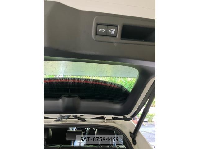 Toyota HARRIER 2023-10 8130325-11