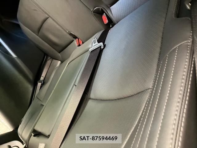Toyota HARRIER 2023-10 8130325-14