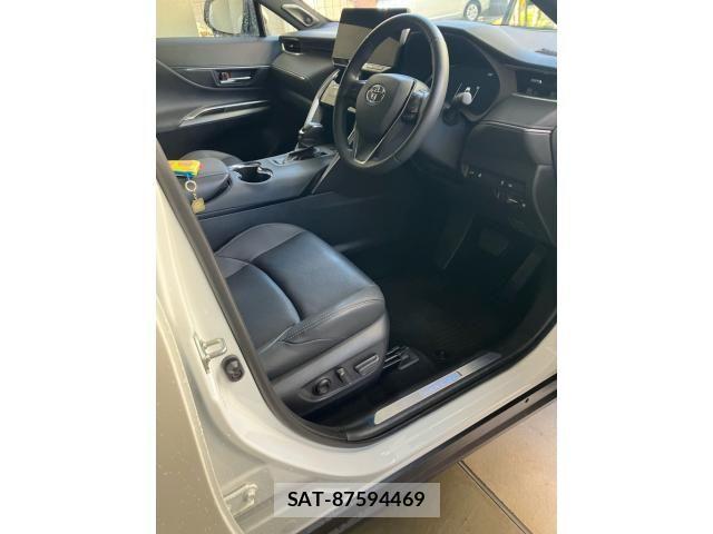 Toyota HARRIER 2023-10 8130325-15