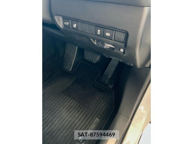 Toyota HARRIER 2023-10 8130325-16